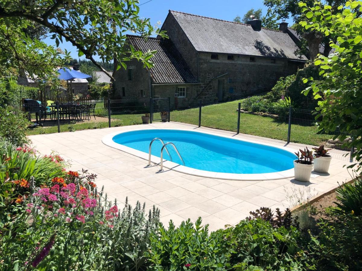 Вилла Walnut Tree Gite Brittany Boderel Экстерьер фото